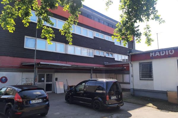 Prenájom nebytového priestoru 350 m², Bochum Prenájom nebytového priestoru 350 m², Bochum