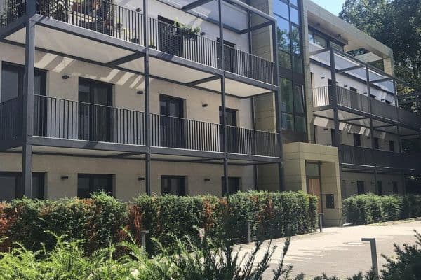 Prenájom bytu 4-izbový 146 m², Dreieich Prenájom bytu 4-izbový 146 m², Dreieich