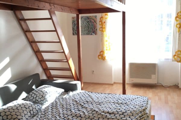 Predaj bytu 1-izbový 29 m², Na Folimance, Praha Predaj bytu 1-izbový 29 m², Na Folimance, Praha