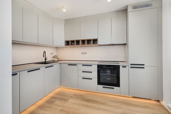 Predaj bytu 4-izbový 83 m², Přecechtělova, Praha Predaj bytu 4-izbový 83 m², Přecechtělova, Praha
