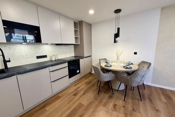 Predaj bytu 2-izbový 36 m², Nedašovská, Praha Predaj bytu 2-izbový 36 m², Nedašovská, Praha