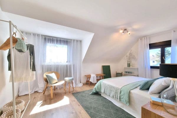 Predaj bytu 5-izbový 125 m², Lessingstr. 23, Singen Predaj bytu 5-izbový 125 m², Lessingstr. 23, Singen