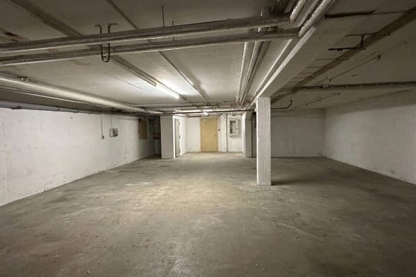 Prenájom nebytového priestoru 136 m², Mundenheimerstr. 237, Ludwigshafen am Rhein Prenájom nebytového priestoru 136 m², Mundenheimerstr. 237, Ludwigshafen am Rhein