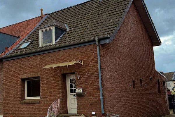 Predaj domu 110 m², pozemok 332 m², Emmerich am Rhein, Severné Porýnie - Westfálsko Predaj domu 110 m², pozemok 332 m², Emmerich am Rhein, Severné Porýnie - Westfálsko