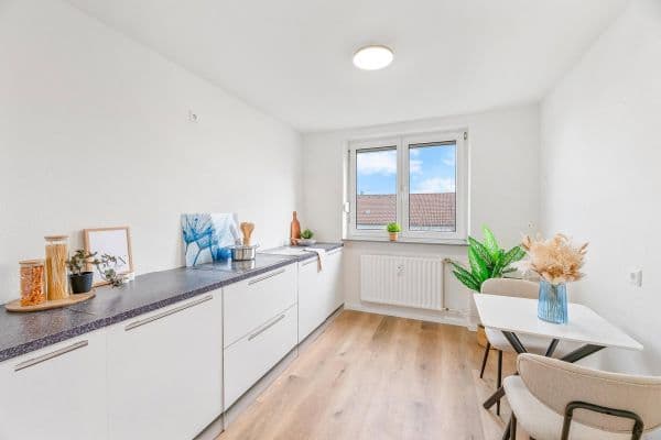 Predaj bytu 3-izbový 85 m², Leonberg Predaj bytu 3-izbový 85 m², Leonberg