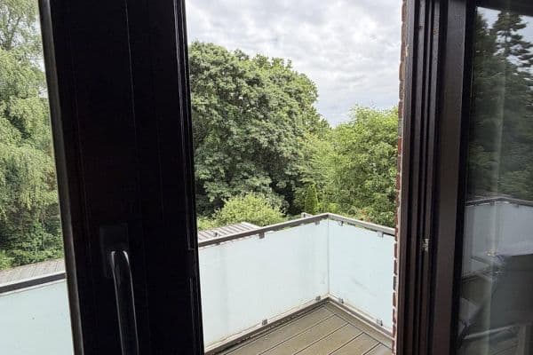 Prenájom bytu 3-izbový 80 m², Teutoburgerstr. 121, Oberhausen Prenájom bytu 3-izbový 80 m², Teutoburgerstr. 121, Oberhausen