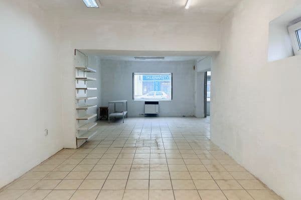 Prenájom nebytového priestoru 80 m², Přátelství, Praha Prenájom nebytového priestoru 80 m², Přátelství, Praha