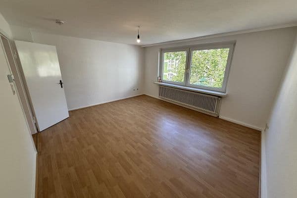 Prenájom bytu 2-izbový 62 m², Paradestr. 33, Wuppertal Prenájom bytu 2-izbový 62 m², Paradestr. 33, Wuppertal