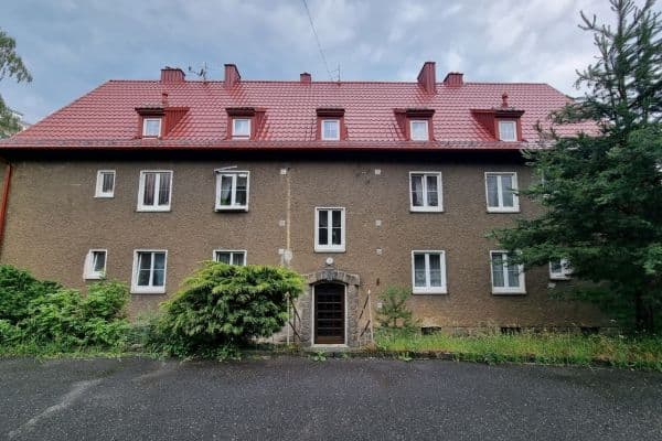 Predaj bytu 3-izbový 70 m², Severní, Karlovy Vary Predaj bytu 3-izbový 70 m², Severní, Karlovy Vary