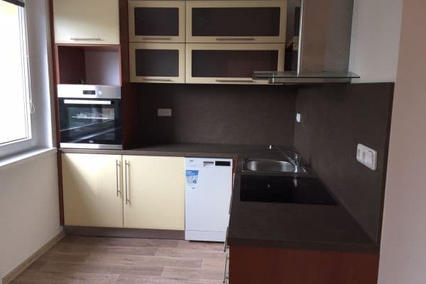 Prenájom bytu 2-izbový 60 m², Brandlova, Hodonín, Jihomoravský kraj Prenájom bytu 2-izbový 60 m², Brandlova, Hodonín, Jihomoravský kraj