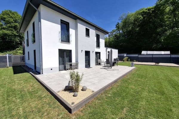 Predaj domu 145 m², pozemok 1.400 m², Nonnweiler Predaj domu 145 m², pozemok 1.400 m², Nonnweiler