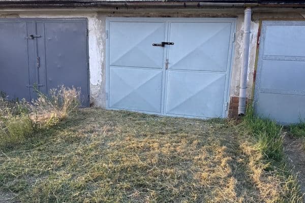 Prenájom garáže 18 m², Plíže, Brno Prenájom garáže 18 m², Plíže, Brno