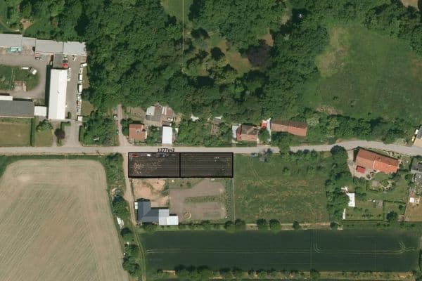 Predaj pozemku 1.277 m², Dobřenice Predaj pozemku 1.277 m², Dobřenice