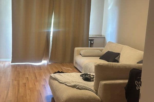 Prenájom bytu 3-izbový 72 m², Isolanistrasse 18, Köln, Severné Porýnie - Westfálsko Prenájom bytu 3-izbový 72 m², Isolanistrasse 18, Köln, Severné Porýnie - Westfálsko