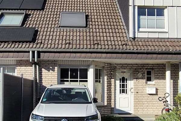 Predaj domu 140 m², pozemek 161 m², Köln Predaj domu 140 m², pozemek 161 m², Köln