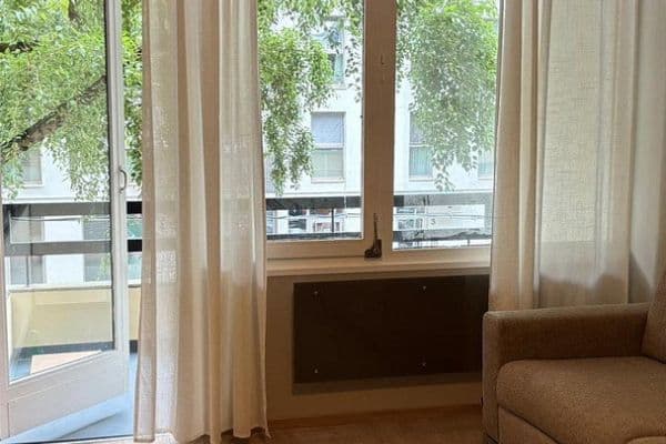 Prenájom bytu 1-izbový 28 m², Arcostr 10, Berlin, Berlín Prenájom bytu 1-izbový 28 m², Arcostr 10, Berlin, Berlín