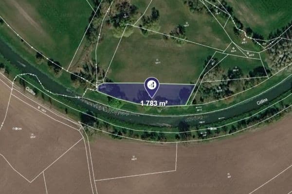 Predaj pozemku 1.886 m², Žiželice Predaj pozemku 1.886 m², Žiželice