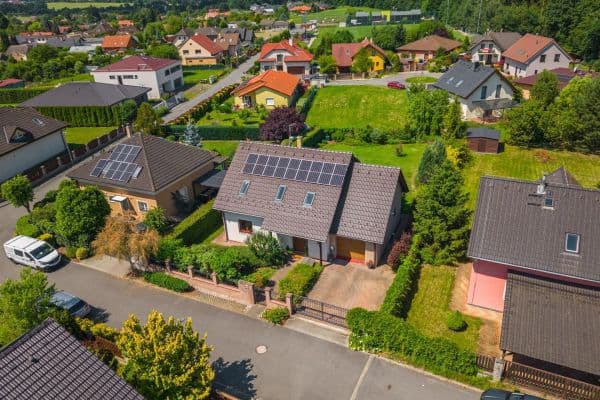 Predaj domu 165 m², pozemek 800 m², K Lesu, Babice Predaj domu 165 m², pozemek 800 m², K Lesu, Babice
