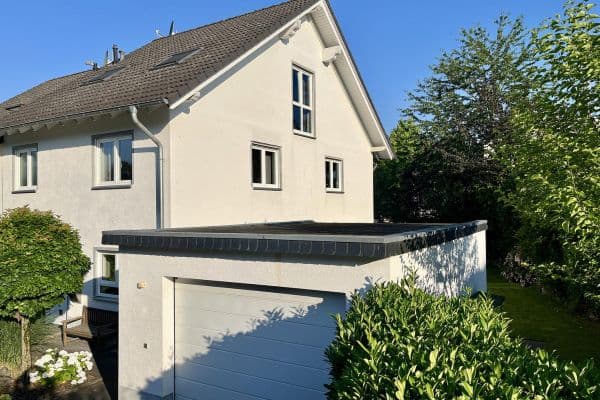 Predaj domu 175 m², pozemek 532 m², Hennef Predaj domu 175 m², pozemek 532 m², Hennef
