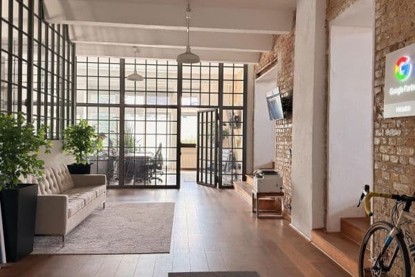 Prenájom kancelárie 501 m², Berlin, Berlín Prenájom kancelárie 501 m², Berlin, Berlín