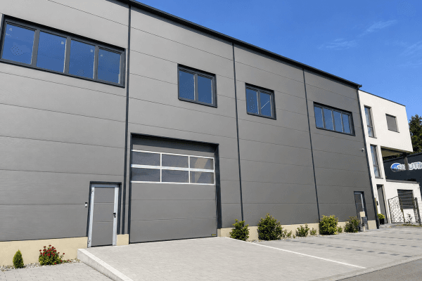 Prenájom nebytového priestoru 225 m², Huttenheim Prenájom nebytového priestoru 225 m², Huttenheim