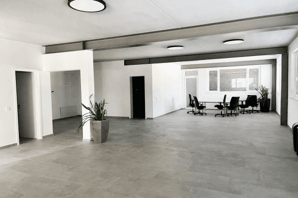 Prenájom nebytového priestoru 100 m², Philippsburg Prenájom nebytového priestoru 100 m², Philippsburg