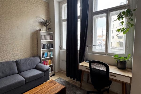 Prenájom bytu 1-izbový 19 m², Na Žertvách, Praha Prenájom bytu 1-izbový 19 m², Na Žertvách, Praha