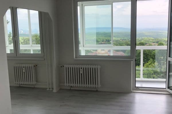 Predaj bytu 4-izbový 90 m², Luční, Litvínov Predaj bytu 4-izbový 90 m², Luční, Litvínov