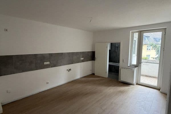 Prenájom bytu 3-izbový 70 m², Manteuffelstr. 3, Essen Prenájom bytu 3-izbový 70 m², Manteuffelstr. 3, Essen