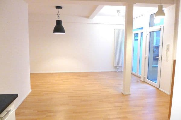 Prenájom bytu 3-izbový 72 m², Schweppermannstr.0, Nürnberg, Bavorsko Prenájom bytu 3-izbový 72 m², Schweppermannstr.0, Nürnberg, Bavorsko