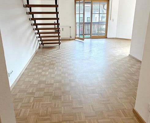 Prenájom bytu 4-izbový 136 m², Zinnebergerstr. 13, Glonn, Bavorsko Prenájom bytu 4-izbový 136 m², Zinnebergerstr. 13, Glonn, Bavorsko