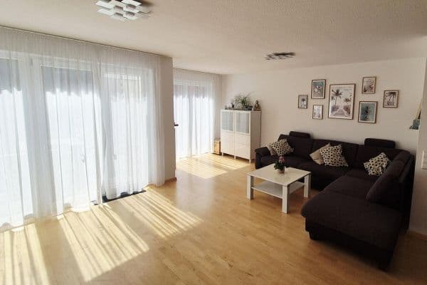 Predaj domu 140 m², pozemok 208 m², Jahnstraße 25b, Ettlingen Predaj domu 140 m², pozemok 208 m², Jahnstraße 25b, Ettlingen