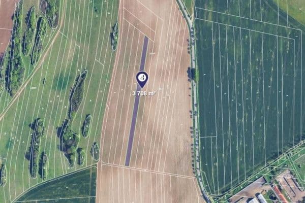 Predaj pozemku 3.708 m², Ostrov u Macochy Predaj pozemku 3.708 m², Ostrov u Macochy