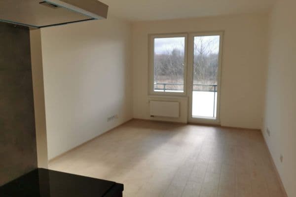 Prenájom bytu 2-izbový 44 m², Františka Diviše, Praha Prenájom bytu 2-izbový 44 m², Františka Diviše, Praha