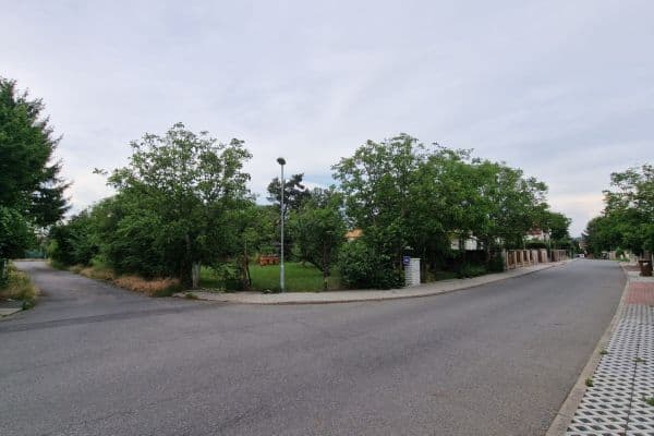 Predaj pozemku 672 m², Roztoky Predaj pozemku 672 m², Roztoky