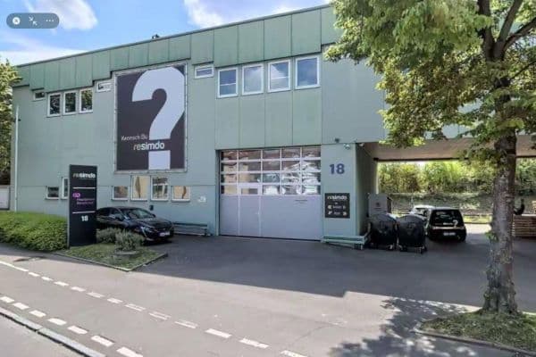 Prenájom nebytového priestoru 400 m², Esslingerstr.18, Esslingen Altbach Prenájom nebytového priestoru 400 m², Esslingerstr.18, Esslingen Altbach