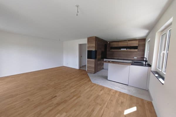 Predaj domu 175 m², pozemek 260 m², Erlenweg, Brunnthal, Bavorsko Predaj domu 175 m², pozemek 260 m², Erlenweg, Brunnthal, Bavorsko