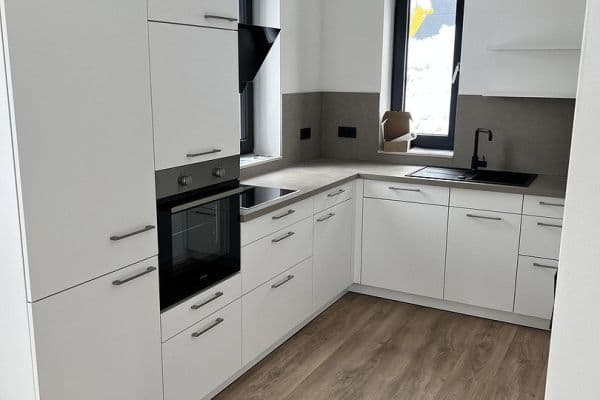 Prenájom bytu 2-izbový 67 m², Herbergstr. 50b, Windeck, Severné Porýnie - Westfálsko Prenájom bytu 2-izbový 67 m², Herbergstr. 50b, Windeck, Severné Porýnie - Westfálsko
