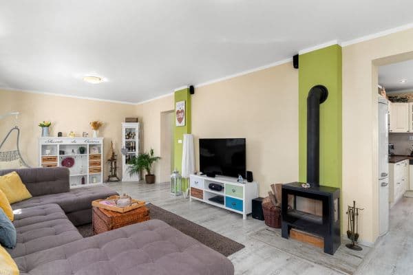 Predaj domu 168 m², pozemok 541 m², Vinařice Predaj domu 168 m², pozemok 541 m², Vinařice