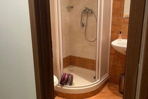 Prenájom kancelárie 83 m², Třebízského, Praha Prenájom kancelárie 83 m², Třebízského, Praha