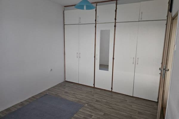 Prenájom bytu 3-izbový 70 m², Trnovská, Pardubice Prenájom bytu 3-izbový 70 m², Trnovská, Pardubice