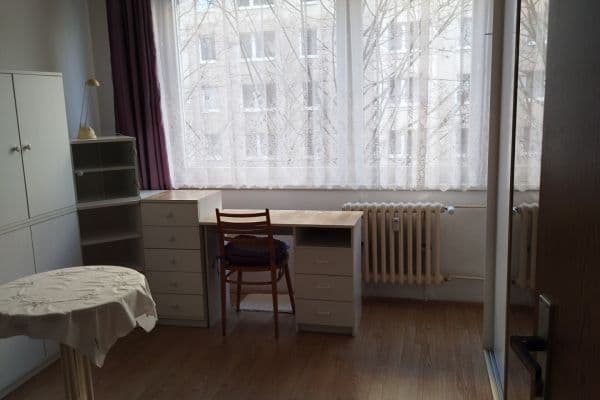 Prenájom bytu 14 m², Vídeňská, Praha, Praha Prenájom bytu 14 m², Vídeňská, Praha, Praha