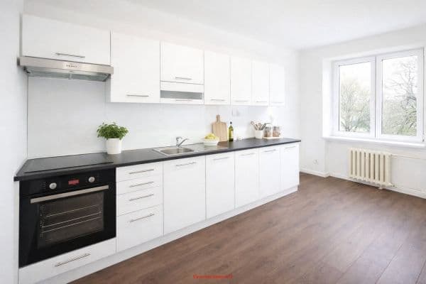 Prenájom bytu 2-izbový 59 m², Hlavní třída, Havířov, Moravskoslezský kraj Prenájom bytu 2-izbový 59 m², Hlavní třída, Havířov, Moravskoslezský kraj