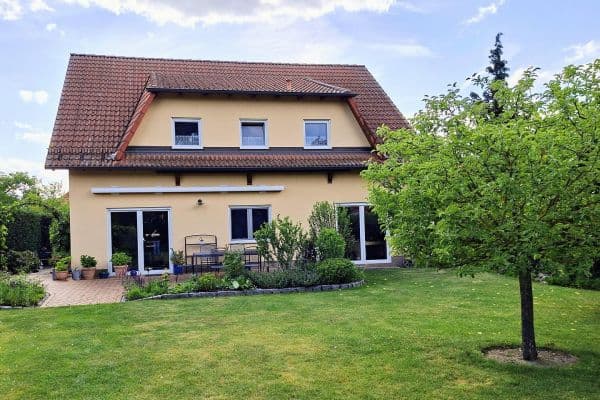Predaj domu 184 m², pozemok 1.122 m², Falkensee Predaj domu 184 m², pozemok 1.122 m², Falkensee