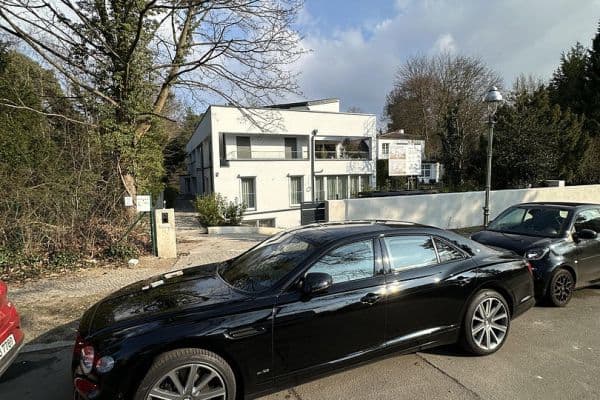 Predaj bytu 4-izbový 190 m², Rauschener Allee 4, Berlin, Berlín Predaj bytu 4-izbový 190 m², Rauschener Allee 4, Berlin, Berlín