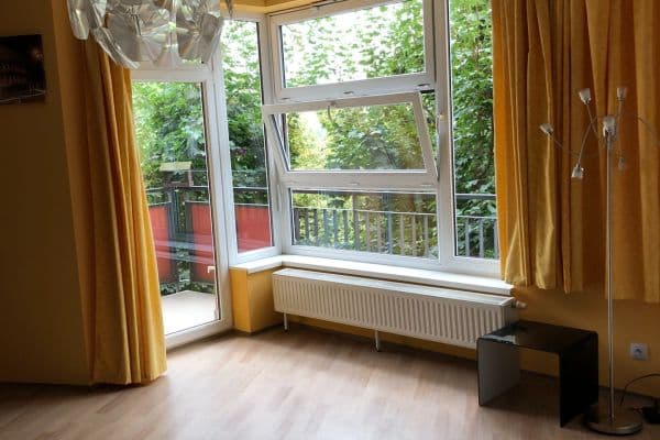 Prenájom bytu 2-izbový 48 m², Poděbradská, Praha Prenájom bytu 2-izbový 48 m², Poděbradská, Praha