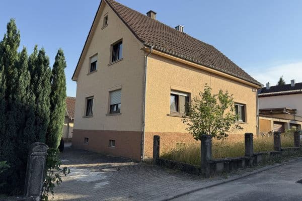Predaj domu 185 m², pozemok 700 m², Bad Rappenau Predaj domu 185 m², pozemok 700 m², Bad Rappenau