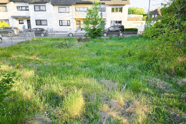 Predaj pozemku 461 m², Obertshausen Predaj pozemku 461 m², Obertshausen
