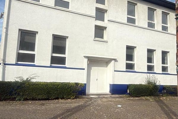 Prenájom nebytového priestoru 340 m², Magdeburgerstrasse 37, Gelsenkirchen Prenájom nebytového priestoru 340 m², Magdeburgerstrasse 37, Gelsenkirchen