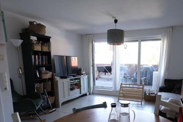 Prenájom bytu 3-izbový 71 m², Köln, Severné Porýnie - Westfálsko Prenájom bytu 3-izbový 71 m², Köln, Severné Porýnie - Westfálsko
